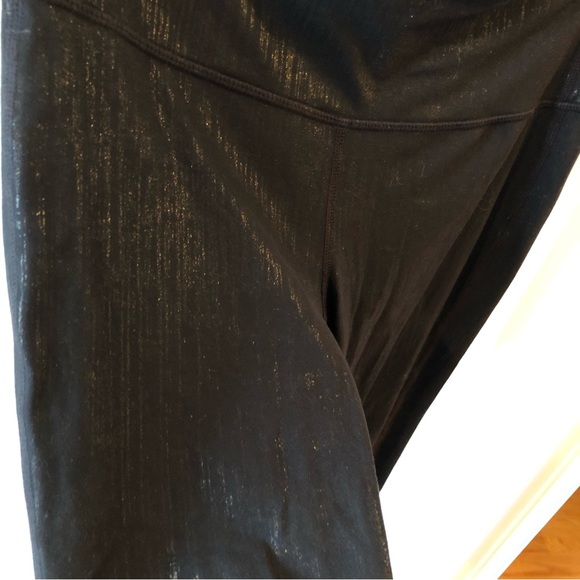 Athleta shiny textured black full length transcend tight legging sz M - Picture 7 of 7